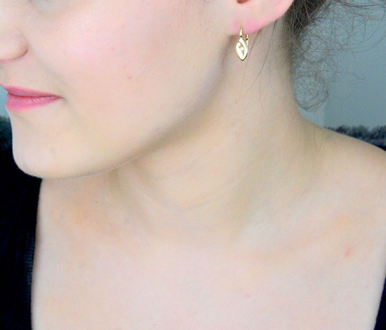 Złote kolczyki damskie 375 klasyczne z cyrkoniami KL 8820 375 (3).jpg